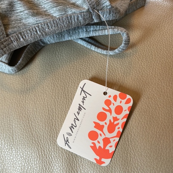 NWT FREE PEOPLE MOVEMENT ASHFORD SIDE TO SIDE PERFORMANCE JUMPSUIT SIZE XS - Picture 8 of 10